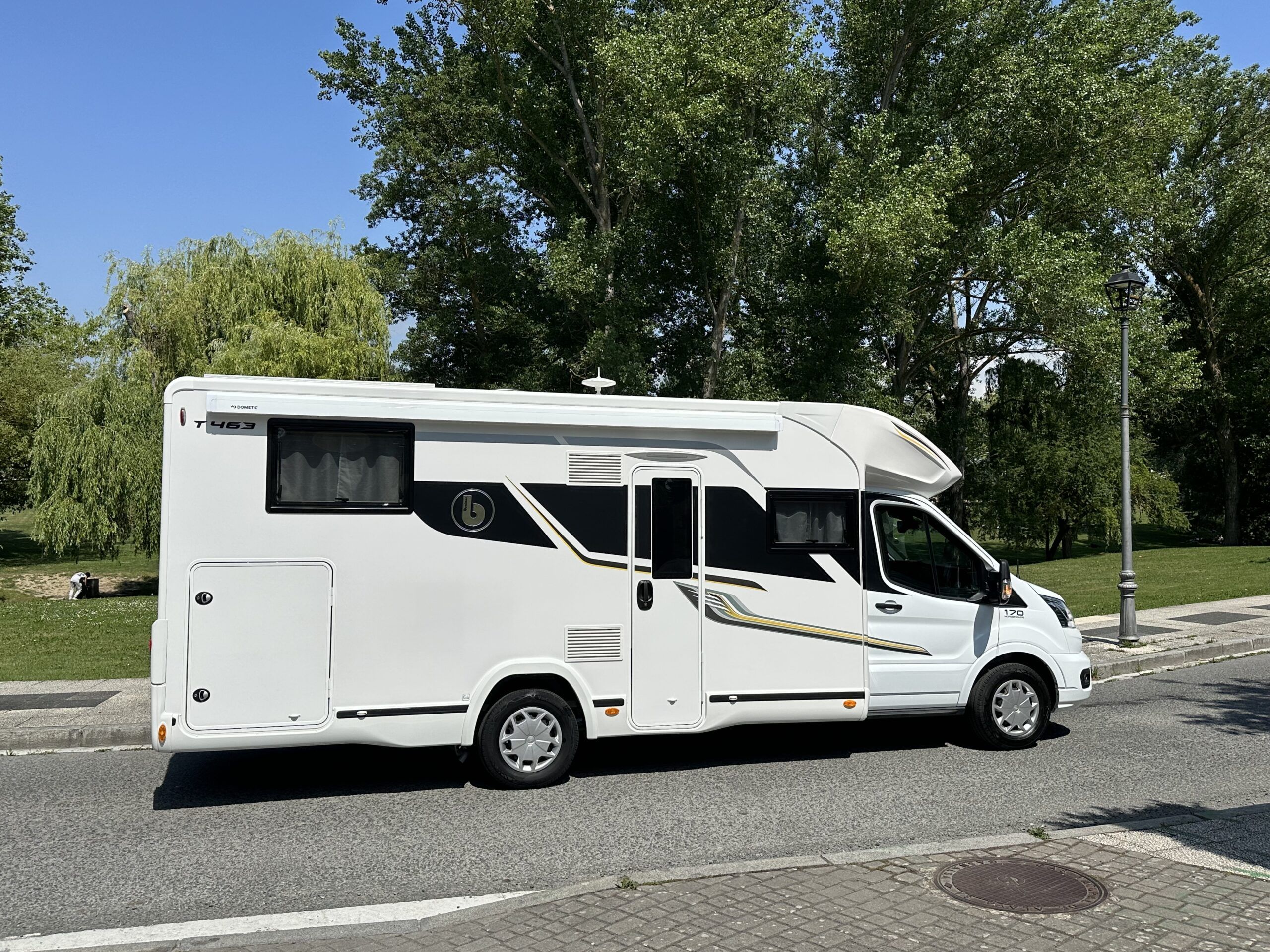 Alquilar autocaravana en cuevas de San Marcos